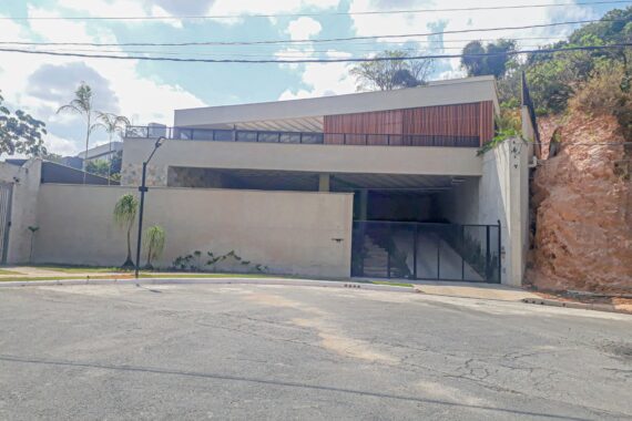 CASA COND. RECANTO DA MATA