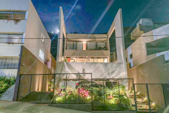 CASA COND. RECANTO DA MATA